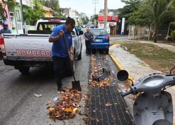 Activan en Isla Mujeres operativo especial para atender afectaciones por lluvias
