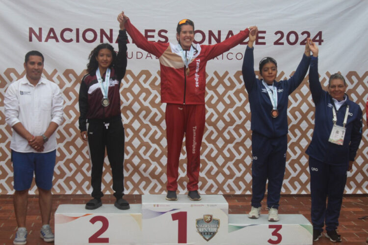 Eva Ventura da plata a Quintana Roo en el canotaje