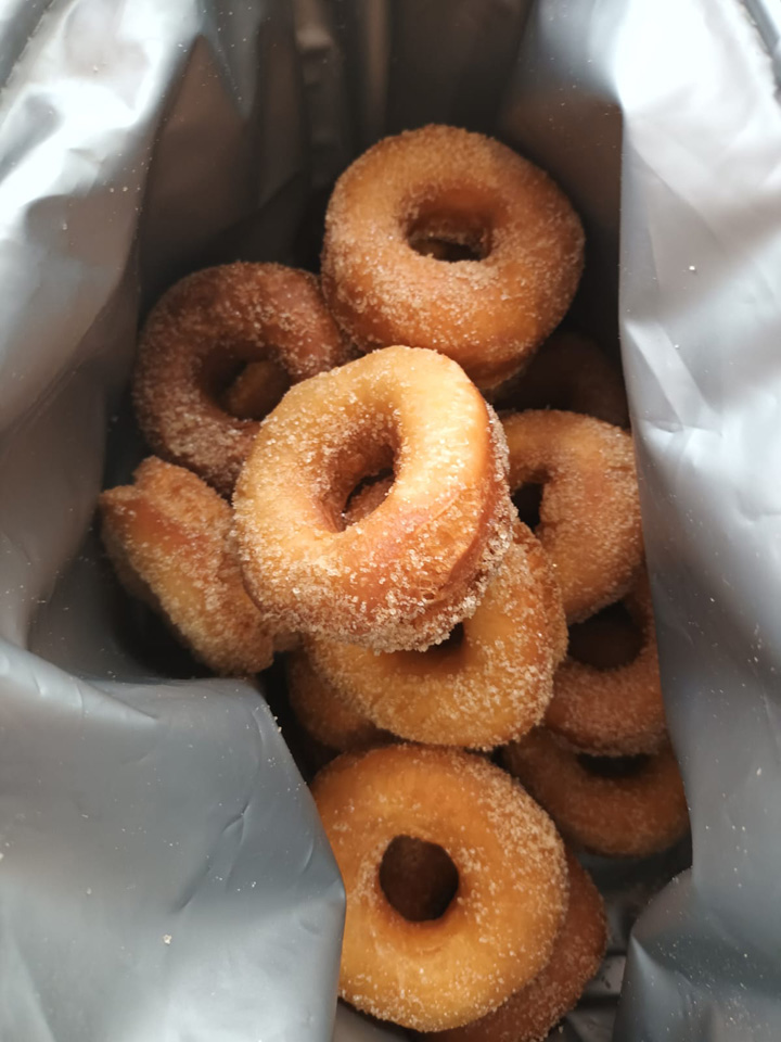 Imparten en Tulum taller para elaboración de donas