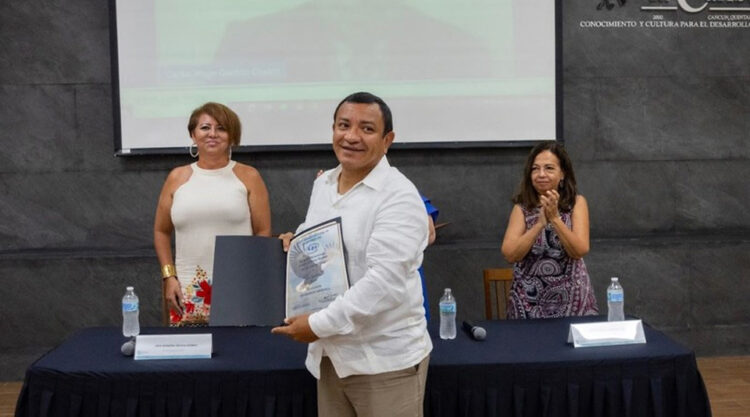 Recibe la Unicaribe premio “Águila de Oro” a la Excelencia Educativa