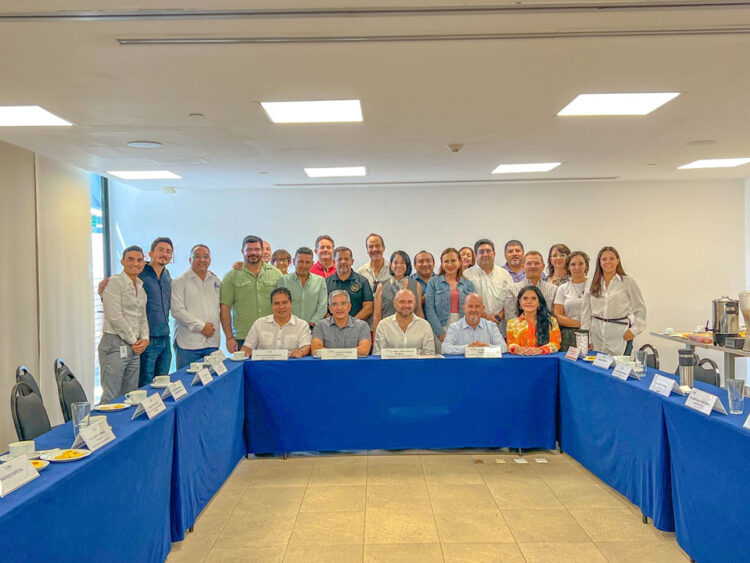 El CCE, Aguakan y Quintana Roo Lovers presentan el programa “Vecinos Valiosos”
