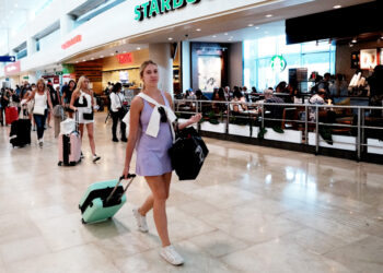 El aeropuerto de Cancún mantiene operaciones normales: para hoy registra 497 vuelos