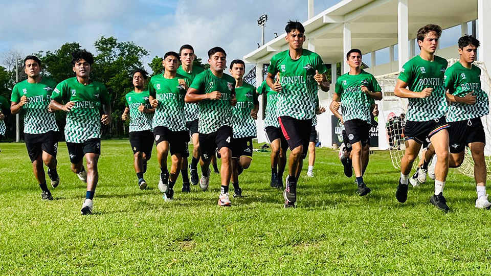 Ejidatarios de Bonfil, enfocados en lo táctico y el aspecto física
