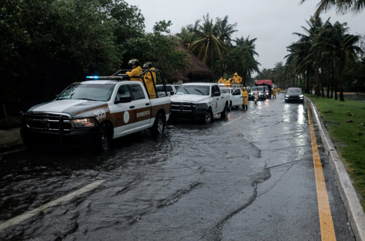 Rápida normalización de los servicios públicos en Cancún