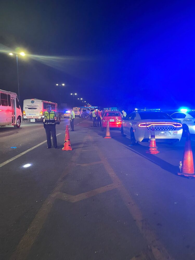 Guardia Nacional realiza operativo en el Aeropuerto Internacional de Cancún