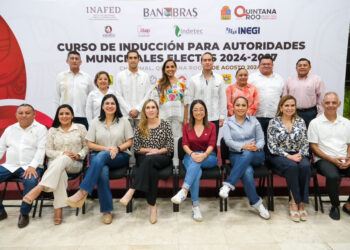 Ofrecen herramientas a funcionarios para mejorar su desempeño