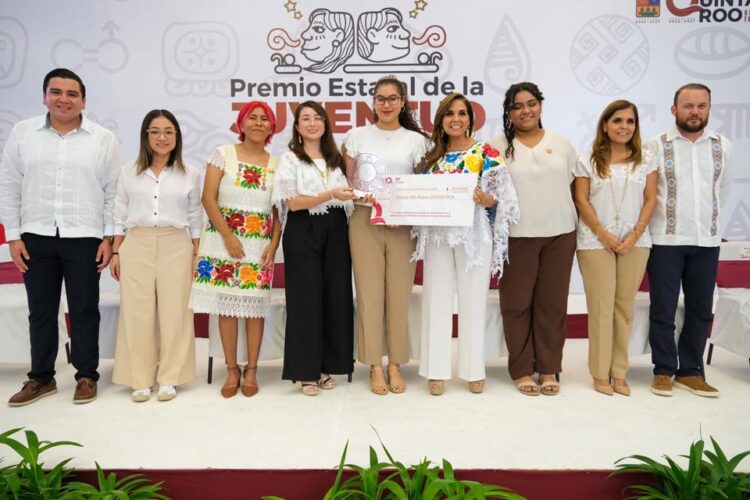 Impulsa Gobernadora el talento en QRoo con el Premio Estatal de la Juventud 2024