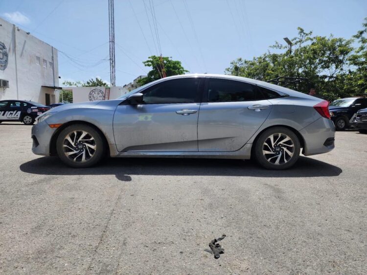 Recuperan en Playa del Carmen auto robado