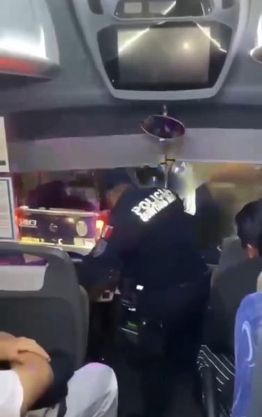 Investigan hechos que involucran a policías en Cancún