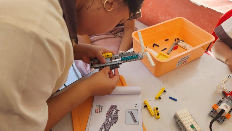Promueven el acceso universal a la robótica en los niños