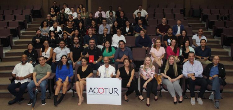 Acotur