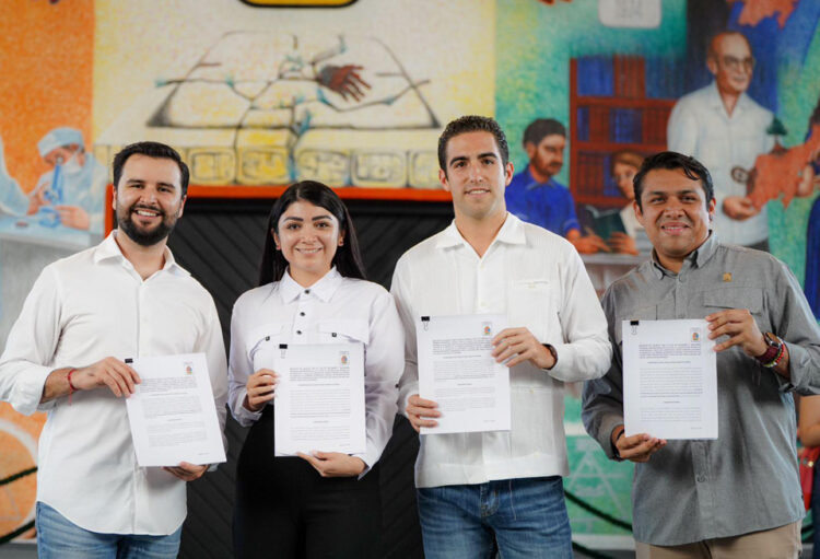 Eric Arcila Arjona y el senador Gino Segura