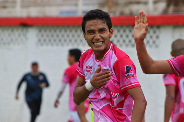 Pioneros Junior liga su tercer triunfo