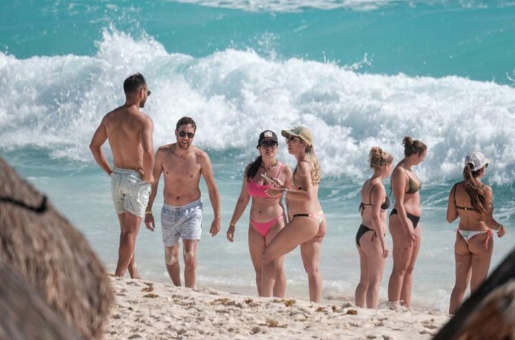 nadar con seguridad en Cancún