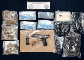 Tres detenidos en Playa del Carmen por delitos contra la salud y violación a la Ley de Armas de Fuego