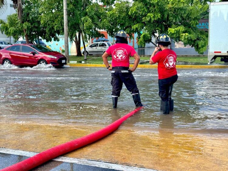 Benito Juárez atiende puntos críticos tras las lluvias