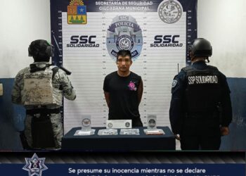 Chetumaleño, sorprendido cuando manipulaba drogas