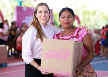 Anuncian entrega de apoyos alimentarios del programa 'Isleña de Corazón' en Isla Mujeres