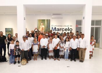 Artista maya Marcelo Jiménez expone su obra en la Galería de Arte de Solidaridad