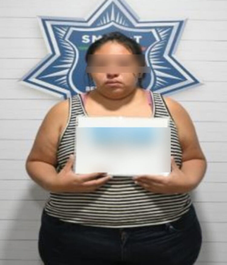 Detenida tras golpear a su hijo de seis años de edad