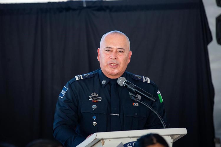 Rinden homenaje a los policías de Solidaridad