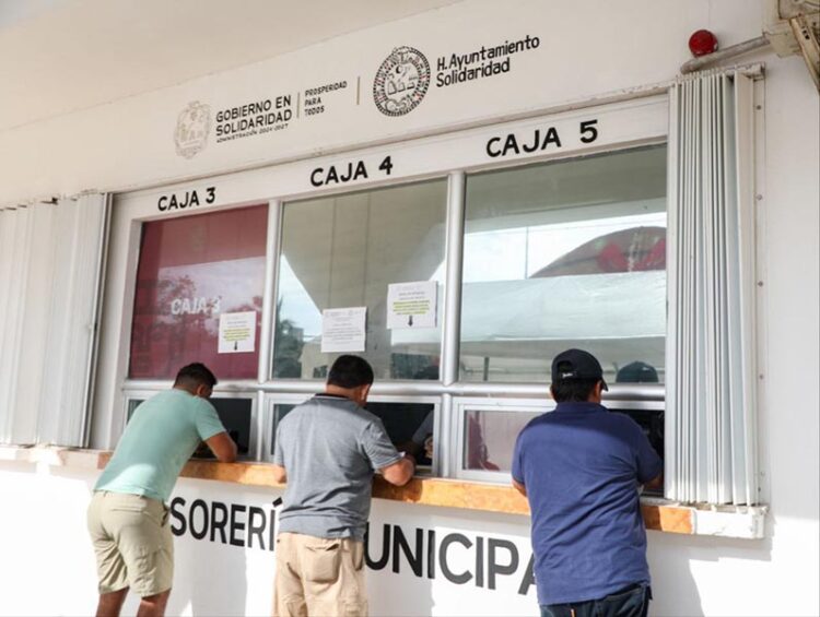 Gran respuesta de los solidarenses al iniciar pago del predial con descuento