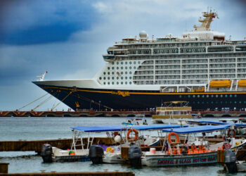 Casi 117 mil turistas de cruceros llegarán a Cozumel esta semana