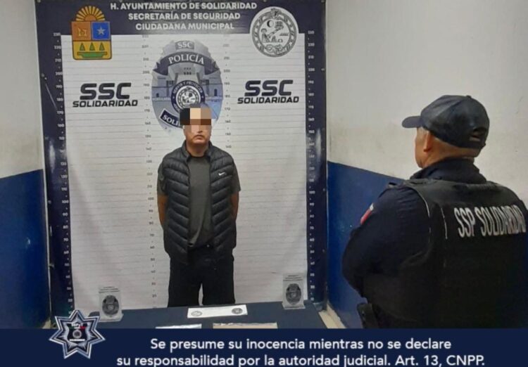 Detienen en Playa del Carmen a un sujeto por agredir a su pareja sentimental