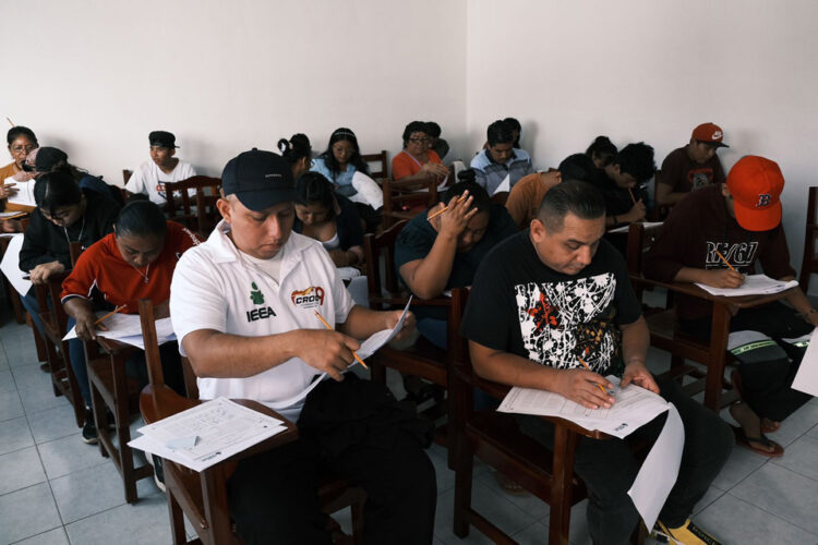 Quintana Roo se suma a la meta nacional de erradicar el analfabetismo