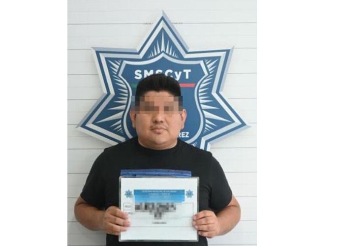 Aprehendido al volante de un auto con reporte de robo