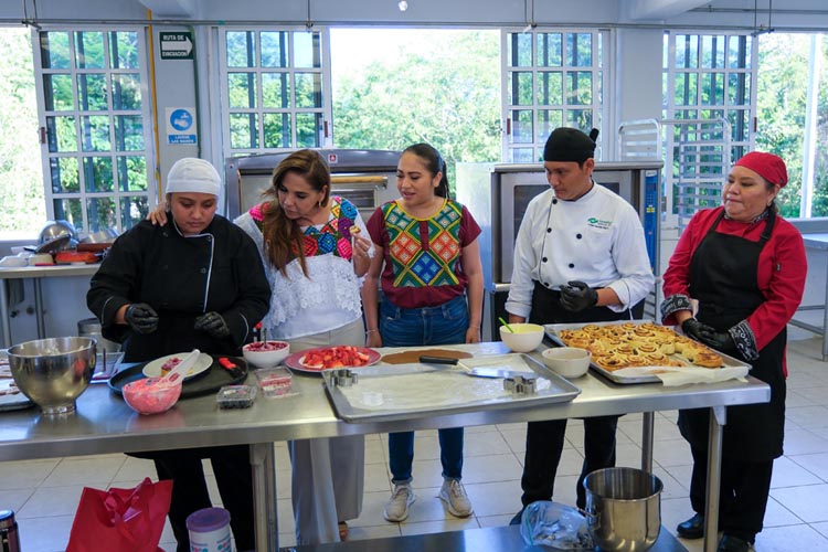 La Gobernadora entrega taller renovado en el Conalep de Felipe Carrillo Puerto