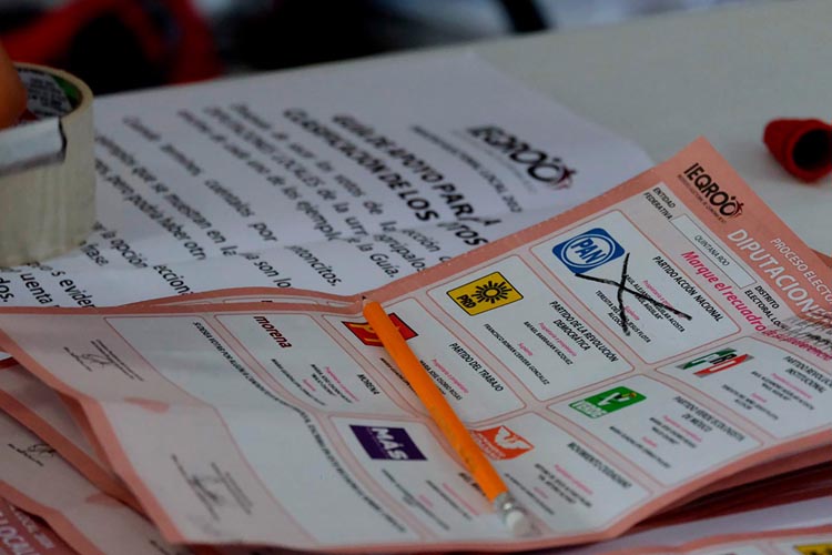 Diputada Mildred Ávila analiza iniciativa de no reelección y nepotismo en cargos públicos