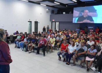 Entregan más de 420 tarjetas SIM del programa Conecta Quintana Roo en Cancún