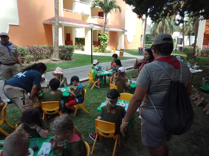 Arte y conciencia: niños pintan por la biodiversidad en Playa del Carmen