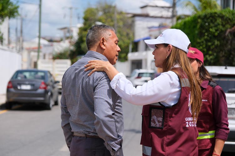 Mara Lezama y Ana Paty Peralta entregan calles repavimentadas en la SM 44 con inversión de 9 millones de pesos