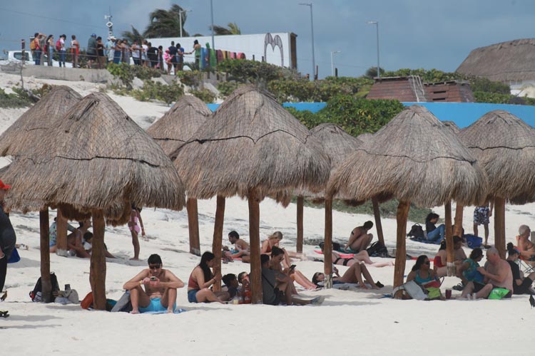 Más de medio millón de turistas visitaron el Caribe Mexicano en Semana Santa