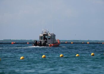 Gobierno apuesta por economía circular y contención efectiva del sargazo