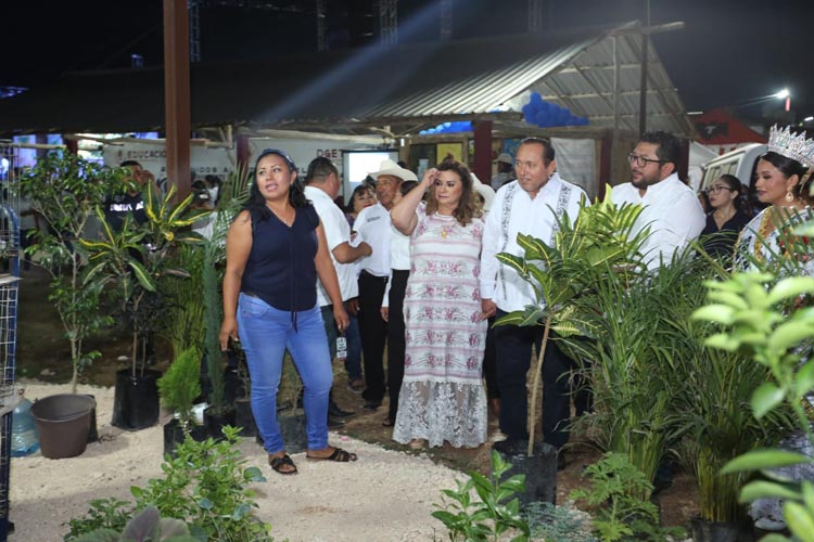 Inauguran la 46a. Expo Feria en Lázaro Cárdenas