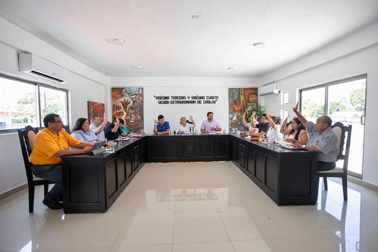 Alcaldesa Mary Hernández concreta gestión clave para nuevo cuartel de la Policía Estatal
