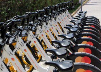 Proponen regular la micromovilidad en Playa del Carmen ante el aumento de accidentes