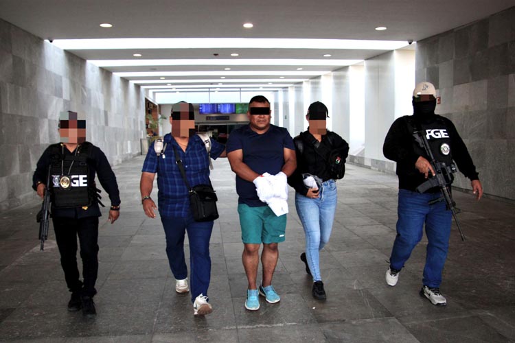 Cae "Comander": Expolicía de Isla Mujeres es detenido por extorsionar a empresarios en Costa Mujeres