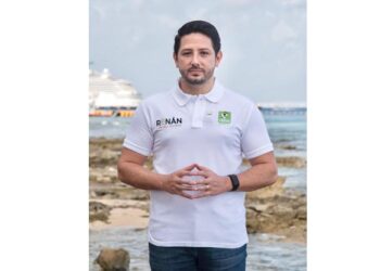 Renán Sánchez subraya rechazo ciudadano al cuarto muelle en Cozumel