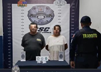 Detenida pareja ebria que conducía en sentido contrario