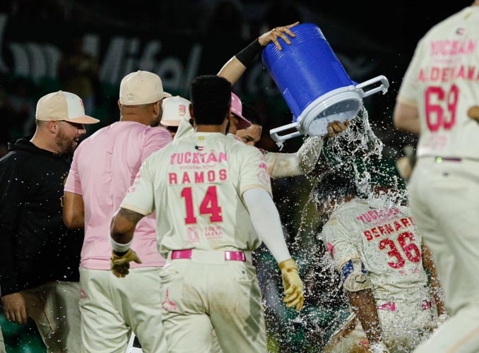 Bengalíes acaban enjaulados luego de 10 actos en el Kukulcán