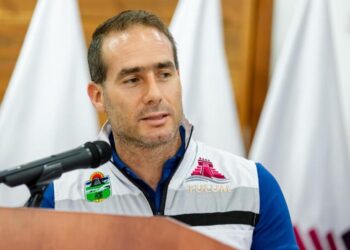 Inicia Diego Castañón ruedas de prensa semanales en Tulum
