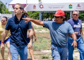 Diego Castañón escucha y ofrece soluciones en Chemuyil