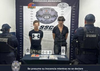 Caen dos estadounidenses con drogas en Playa del Carmen
