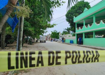 Ejecutan a delegado de transportistas en Alfredo V. Bonfil; el atacante huyó en motocicleta