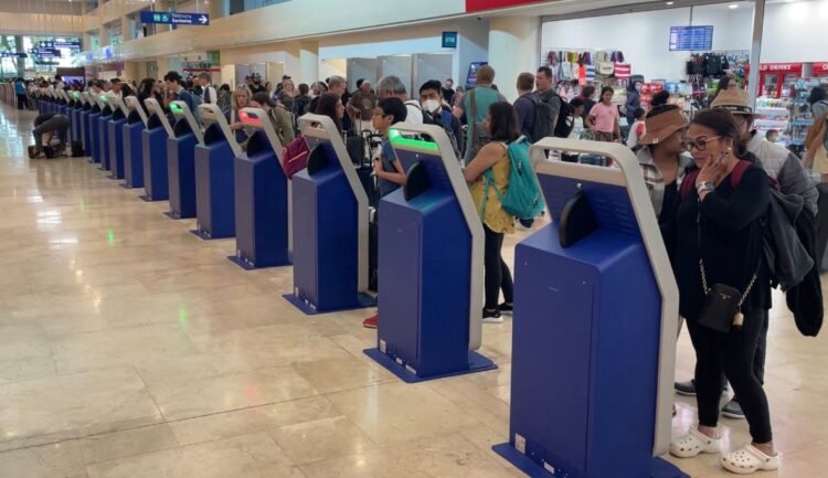 Aeropuerto de Cancún registra 553 operaciones aéreas este día