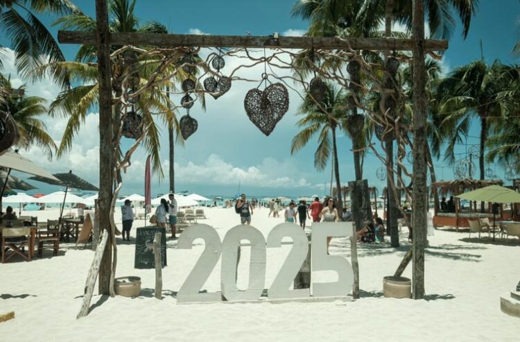 Turismo en Quintana Roo mantiene cifras positivas: más de 493 mil visitantes en una semana